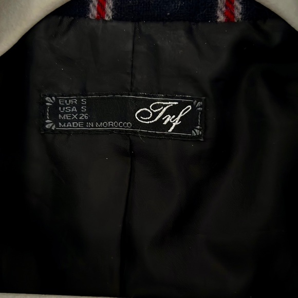 ❤️ ASO Gossip Girl Striped Navy Blazer - Picture 10 of 11